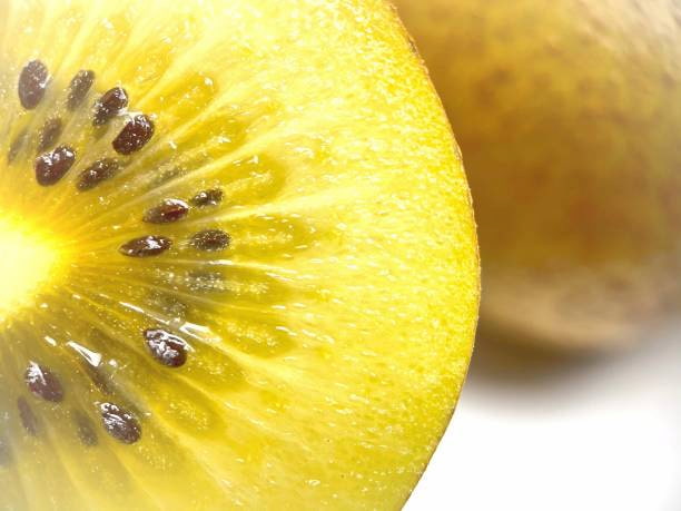 تصویر 3 از خرید و قیمت انواع کیوی طلایی شمال