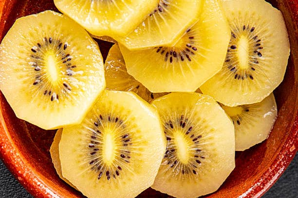 تصویر 1 از راهنمای خرید کیوی طلای مازندران + قیمت عالی