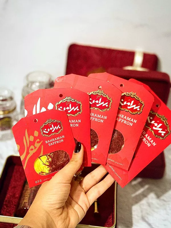 تصویر 2 از خرید زعفران سوپرنگین بهرامن + قیمت فروش استثنایی