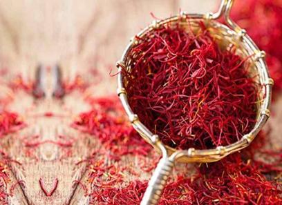 تصویر 1 از راهنمای خرید زعفران نرمه عاقله اصل + قیمت عالی
