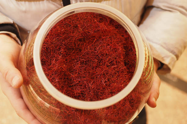 تصویر 3 از خرید زعفران نگین ممتاز + قیمت فروش استثنایی