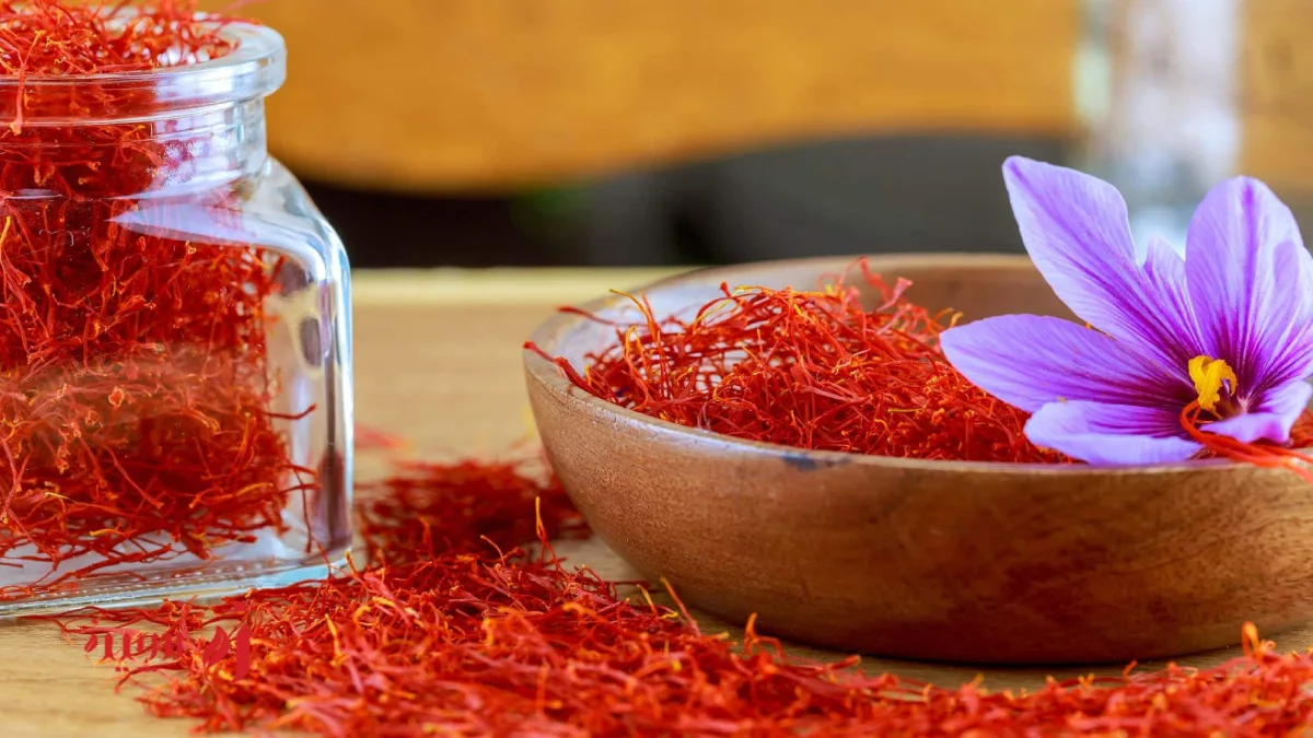 تصویر 1 از خرید زعفران ممتاز فله + قیمت عالی باکیفیت
