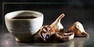 تصویر 1 از قیمت خرید روغن سیر سیاه درجه یک + فروش فوق العاده