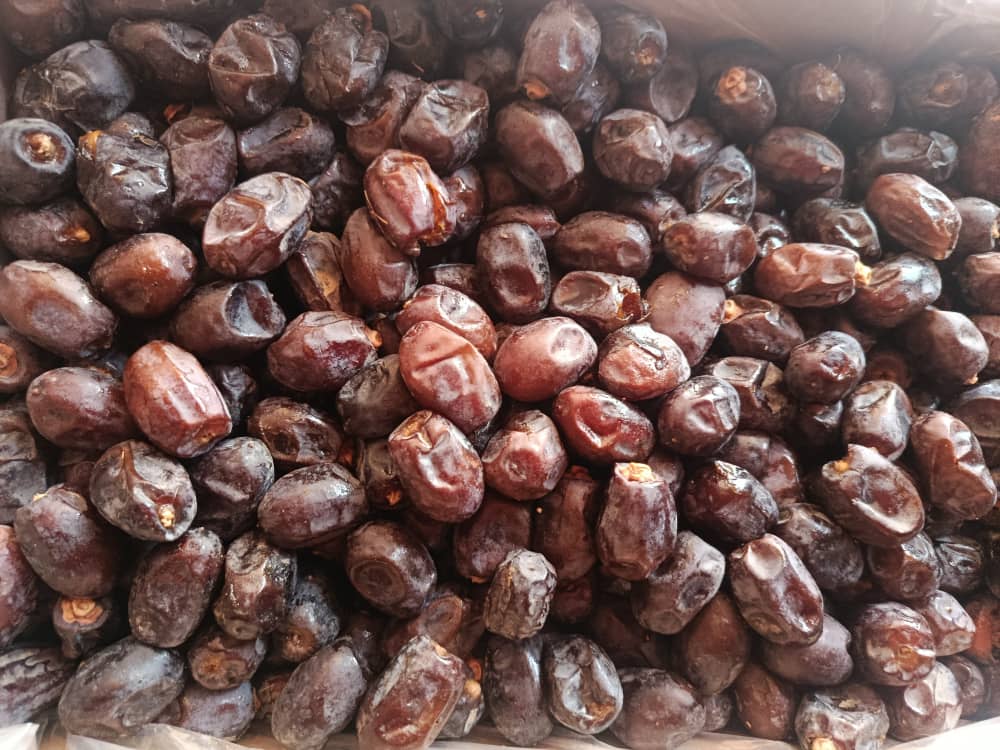 تصویر 1 از فروش عمده خرمای کلوته صادراتی برای بازار هند و پاکستان