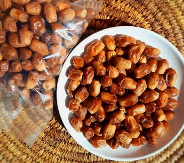 تصویر 3 از خرما زاهدی یسنا منبعی عالی از انرژی