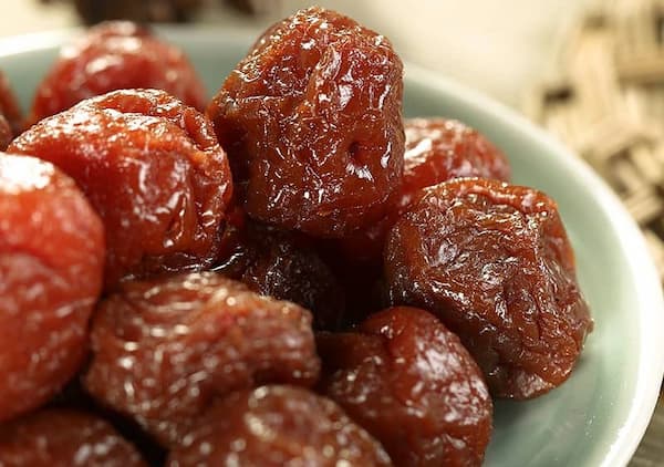 تصویر 5 از خرید و قیمت الو بخارا خشک ترش مزه + فروش عمده