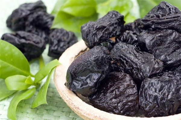 تصویر 4 از خرید و قیمت آلو بخارا خشک سیاه مراغه + فروش عمده