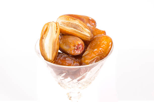 تصویر 1 از فروش خرما زاهدی عمده درجه یک + قیمت خرید به صرفه
