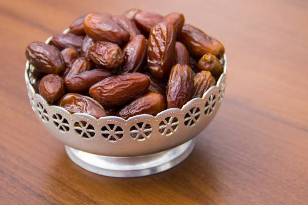 تصویر 4 از خرید خرما زاهدی خشک صادراتی + قیمت عالی باکیفیت