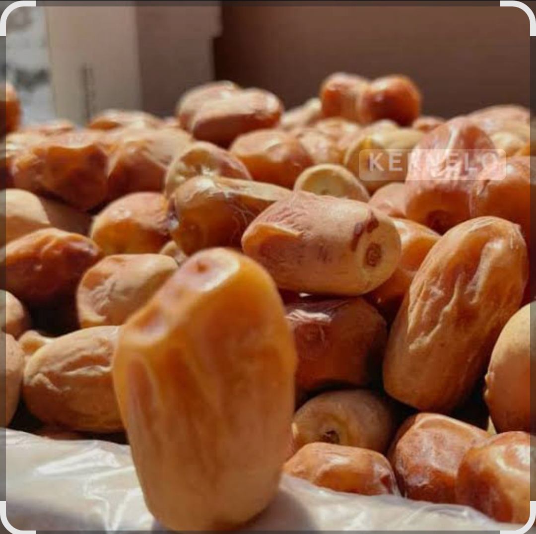 تصویر 2 از قیمت خرما زاهدی درجه یک + حراج اول فصل