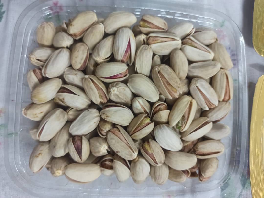 تصویر 1 از پسته بادامی اعلا + قيمت عمده