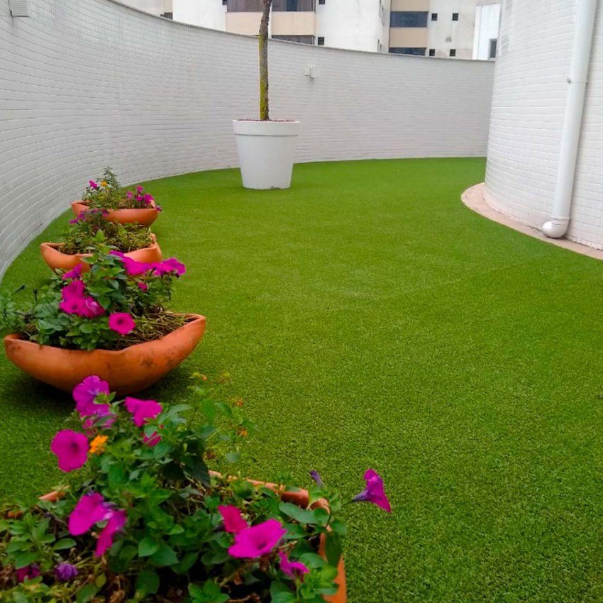تصویر 1 از فروش ویژه چمن مصنوعی عمده برای مجتمع‌های مسکونی و تجاری
