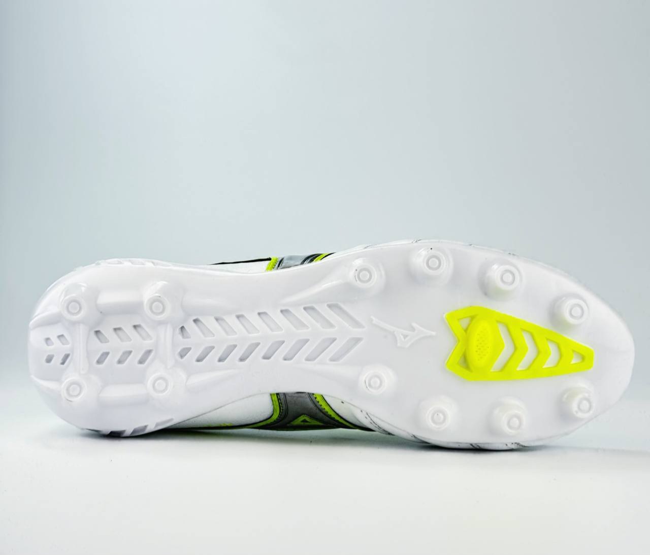تصویر 2 از کفش استوک دار میزانو سفید