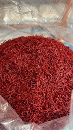زعفران سوپر نگین + قيمت عمده