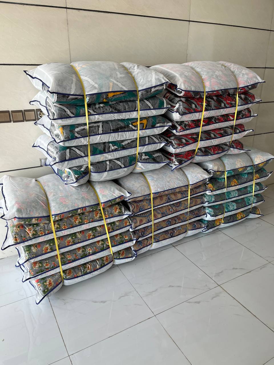 تصویر 1 از خرید به صرفه و باکیفیت ویژه تشک 2.5 کیلویی کمبر + عمده