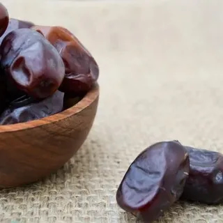 تصویر 1 از انواع بادام درختی اصفهان با قیمت ویژه و تازه