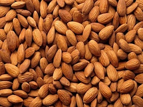 تصویر 4 از خرید و فروش بادام درختی بدون پوست با شرایط فوق العاده