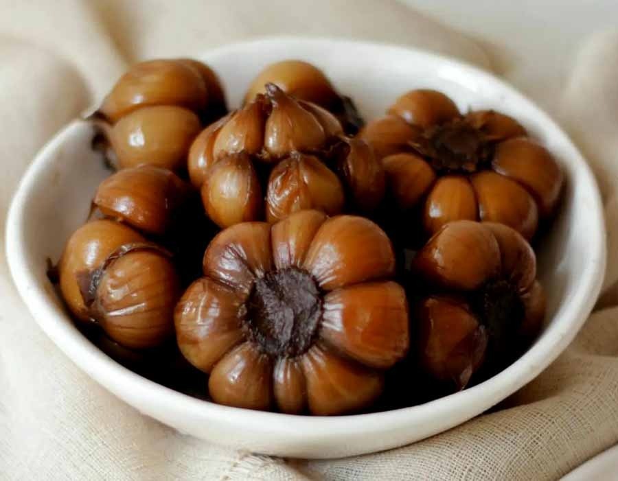 سیر ترشی اصیل هفت ساله + قیمت فروش ویژه