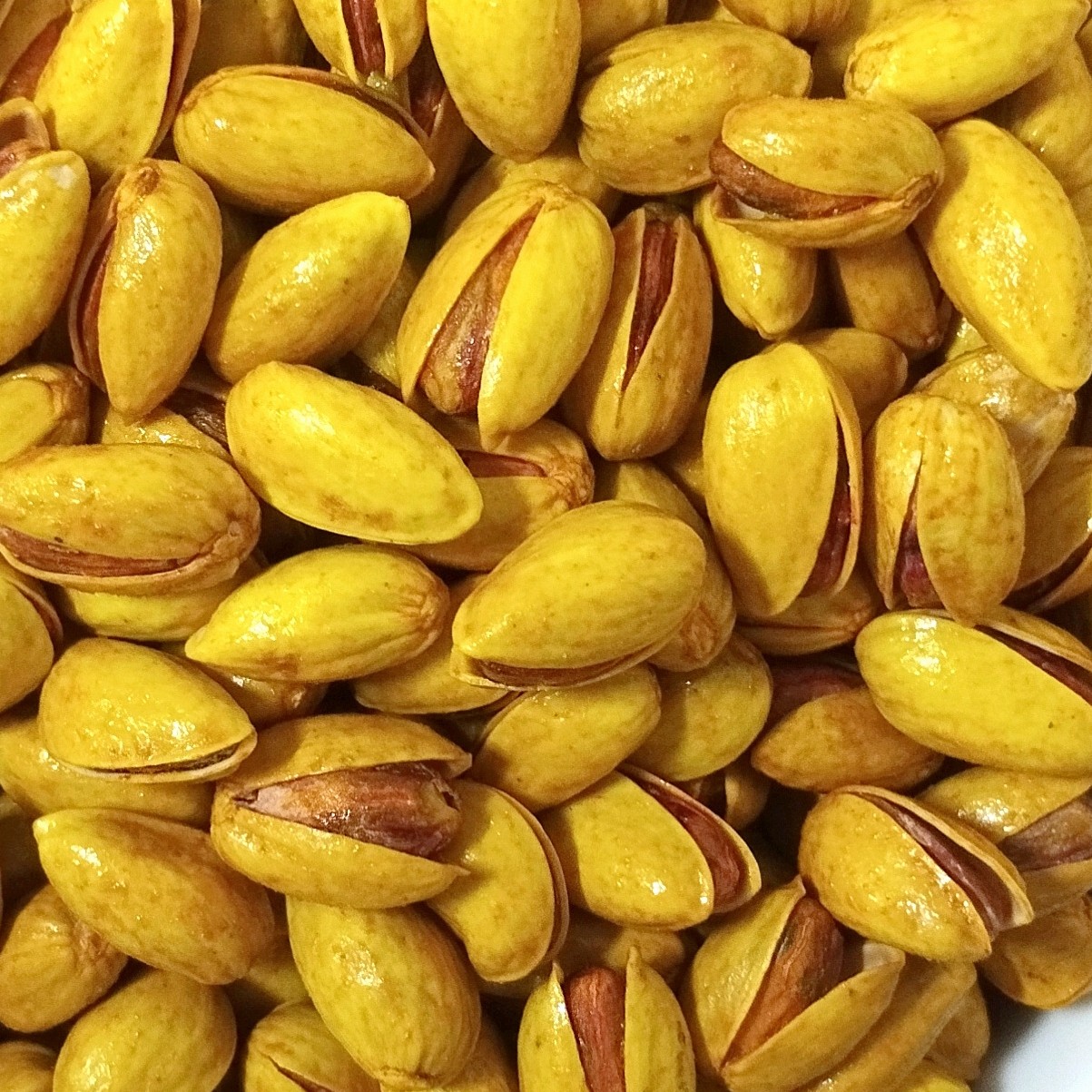 فروش پسته زعفرانی