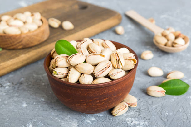 خرید و قیمت پسته خندان عباسعلی شور + فروش عمده