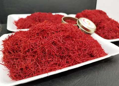 تصویر 3 از قیمت زعفران پوشال + خرید باور نکردنی