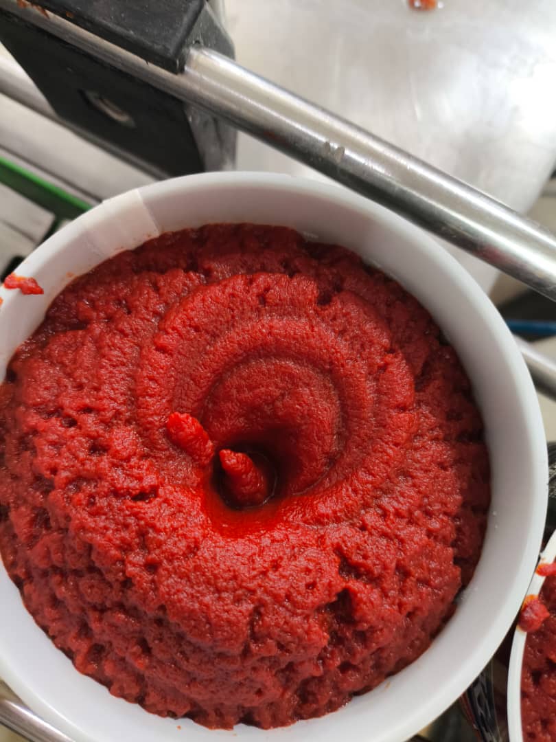 رب گوجه حلب 2.5 کیلویی عمده