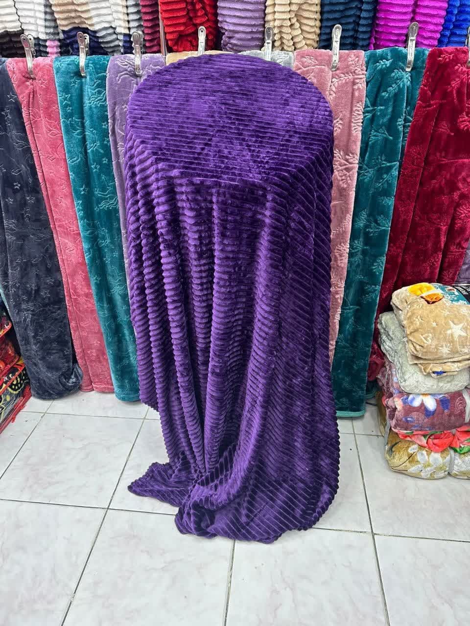تصویر 4 از پتو کلاسیک کرکره‌ ای سارینا