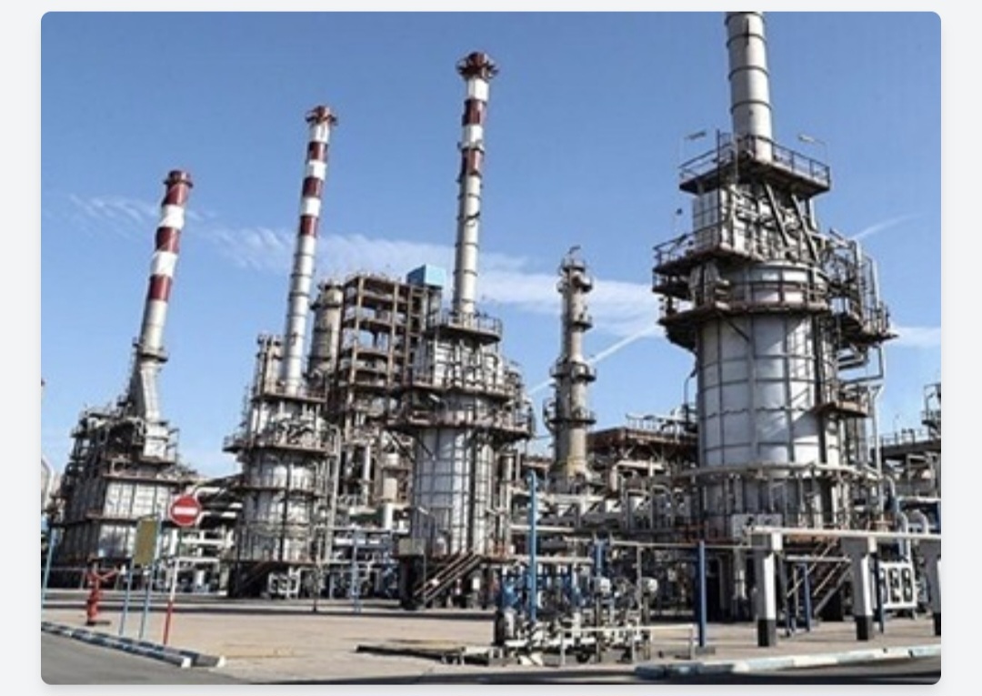 قیمت خرید نفت خام ایران سبک (Iranian Light Crude Oil) + فروش ویژه