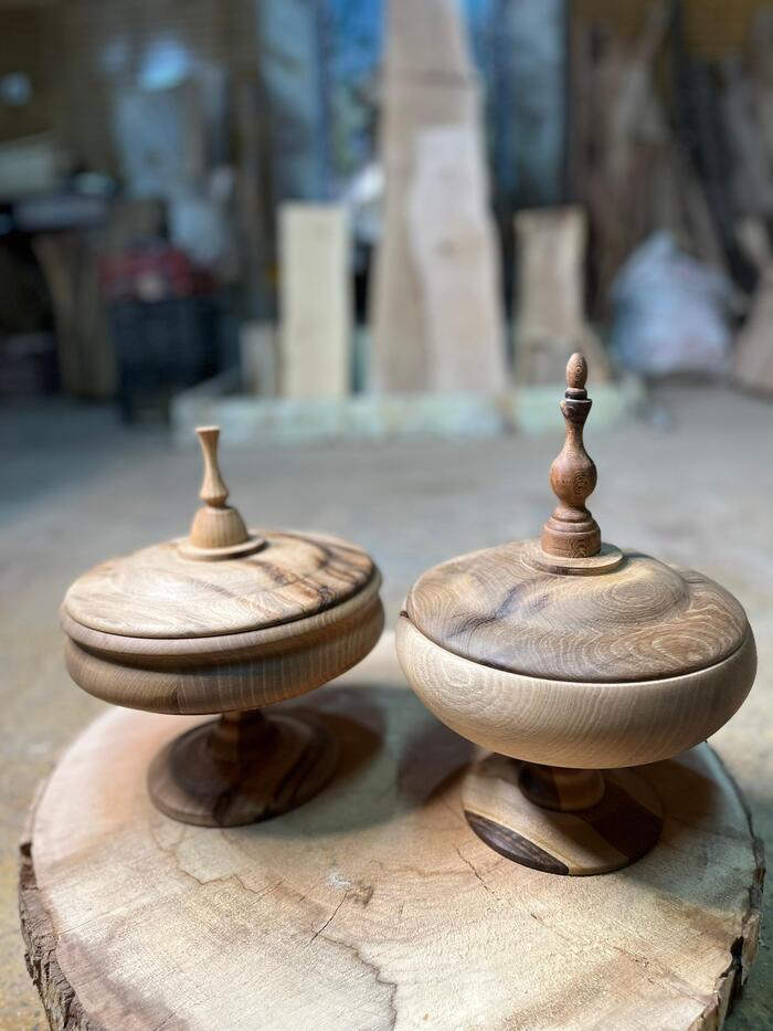 تصویر 3 از فروش شکلات خوری چوبی با ابعاد متوسط