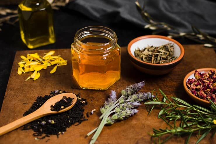 تصویر 5 از خرید و قیمت عسل تک گل آویشن وحشی + فروش عمده