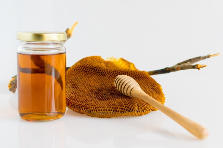 خرید و فروش عسل تک گل بلوط با شرایط فوق العاده