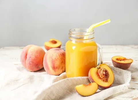 تصویر 3 از قیمت ابمیوه طبیعی هلو با کیفیت ارزان + فروش عمده