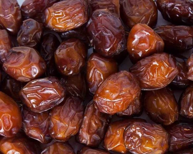 تصویر 1 از قیمت عمده خرمای خاصویه خشک یا ریزه