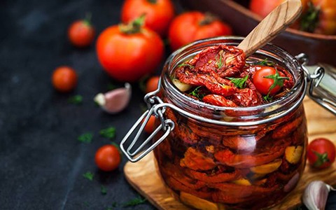 تصویر 2 از قیمت گوجه خشک شده با کیفیت و ارزان + فروش عمده