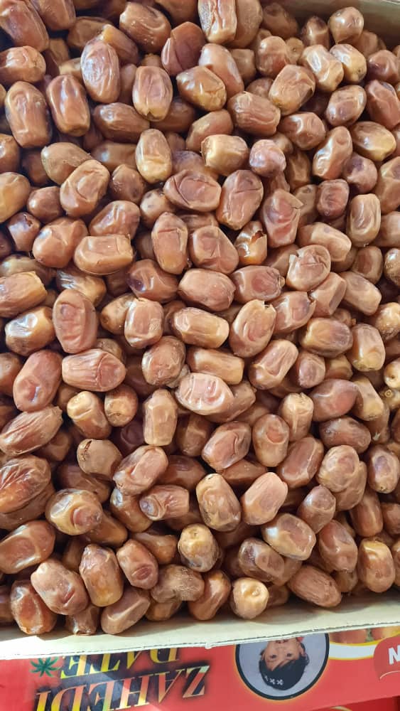 تصویر 1 از قیمت عمده خرما زاهدی درجه ۱ پشت کوه