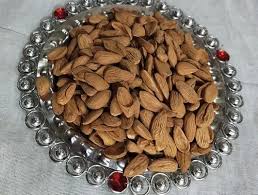 تصویر 1 از فروش بادام مامایی صادراتی + بسته بندی صادراتی ارسال فوری