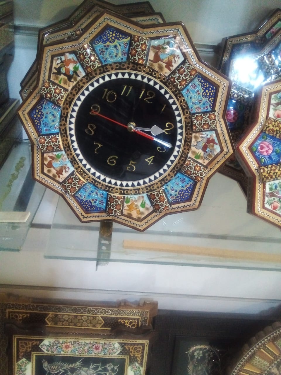 تصویر 1 از فروش ساعت دیواری کوچک با قاب میناکاری