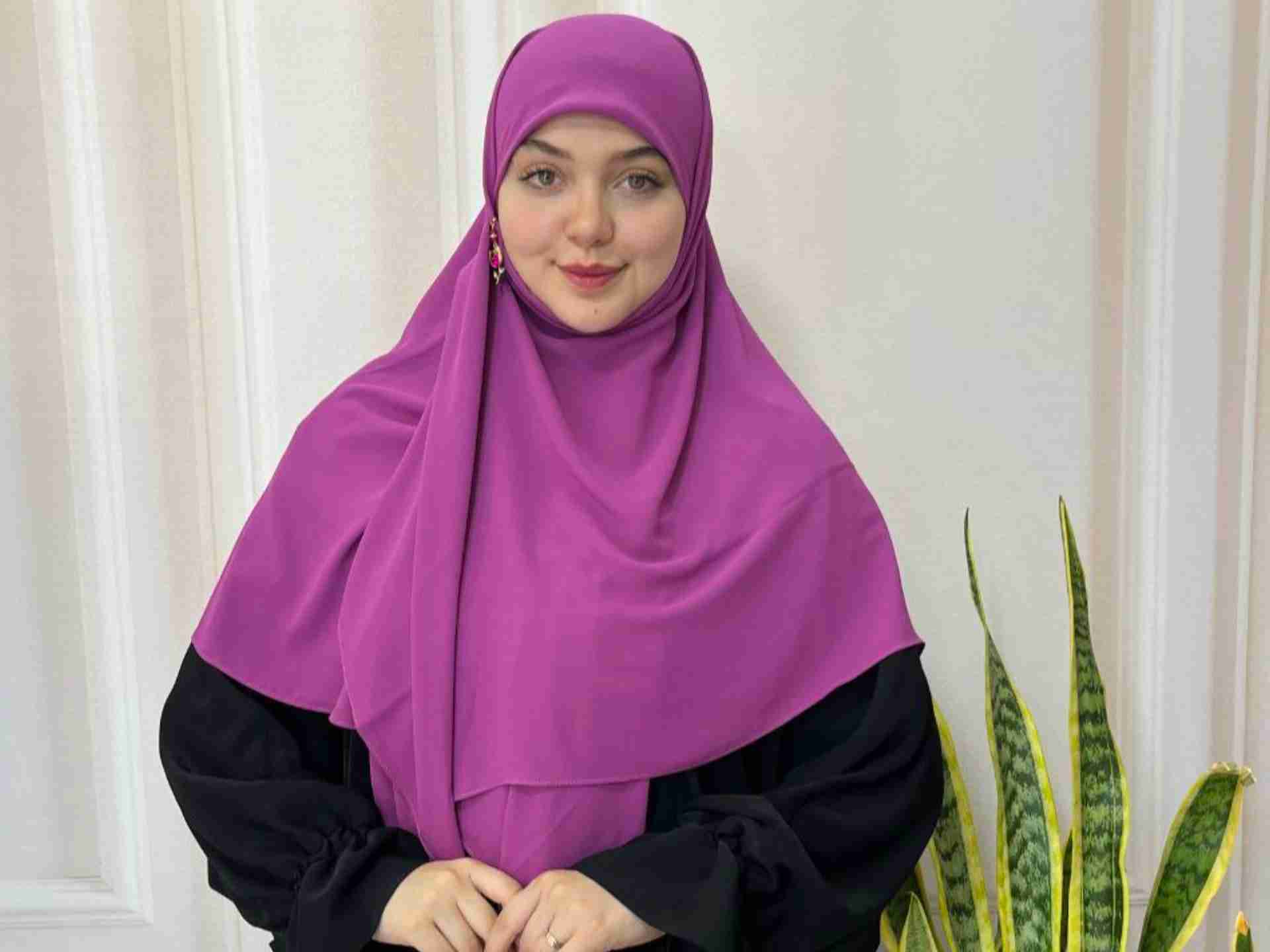 تصویر 1 از خرید روسری حریر کرپ ساده + قیمت فروش استثنایی