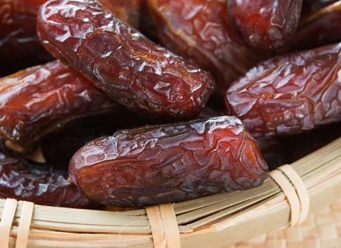 تصویر 5 از قیمت خرید خرما پیارم صادراتی + فروش ویژه