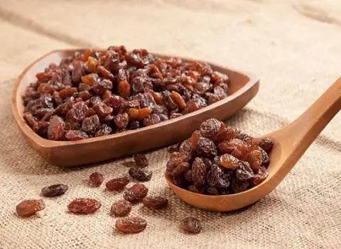 قیمت کشمش تاک