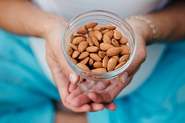 تصویر 2 از قیمت عمده بادام مامایی