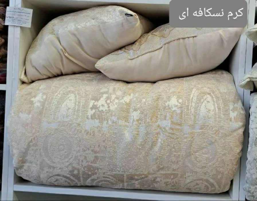 تصویر 4 از فروش عمده روتختی مخمل شانل گل برجسته پنلی 8 تکه + خرید ویژه مشهد