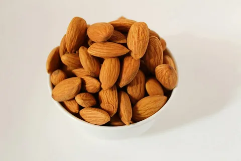تصویر 3 از راهنما ی خرید بادام درختی فسفر دار + قیمت عالی
