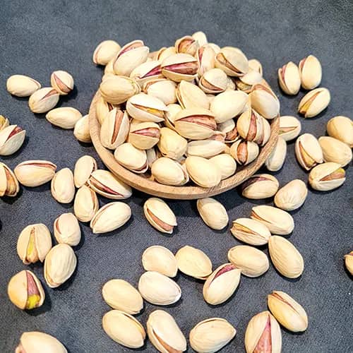 تصویر 3 از قیمت پسته احمد آقایی درجه یک با کیفیت ارزان + خرید عمده