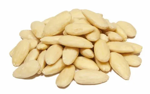 تصویر 3 از خرید بادام درختی سفید + قیمت فروش استثنایی