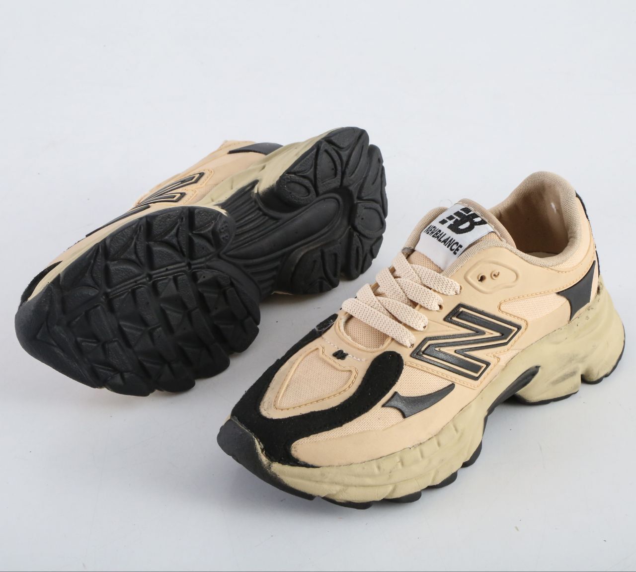 تصویر 1 از کفش نیوبالانس دو رنگ + قیمت ویژه