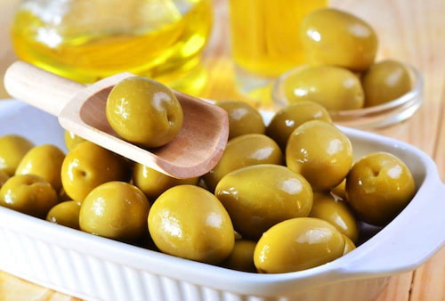 تصویر 2 از فروش زیتون شور شیشه ای + قیمت خرید به صرفه