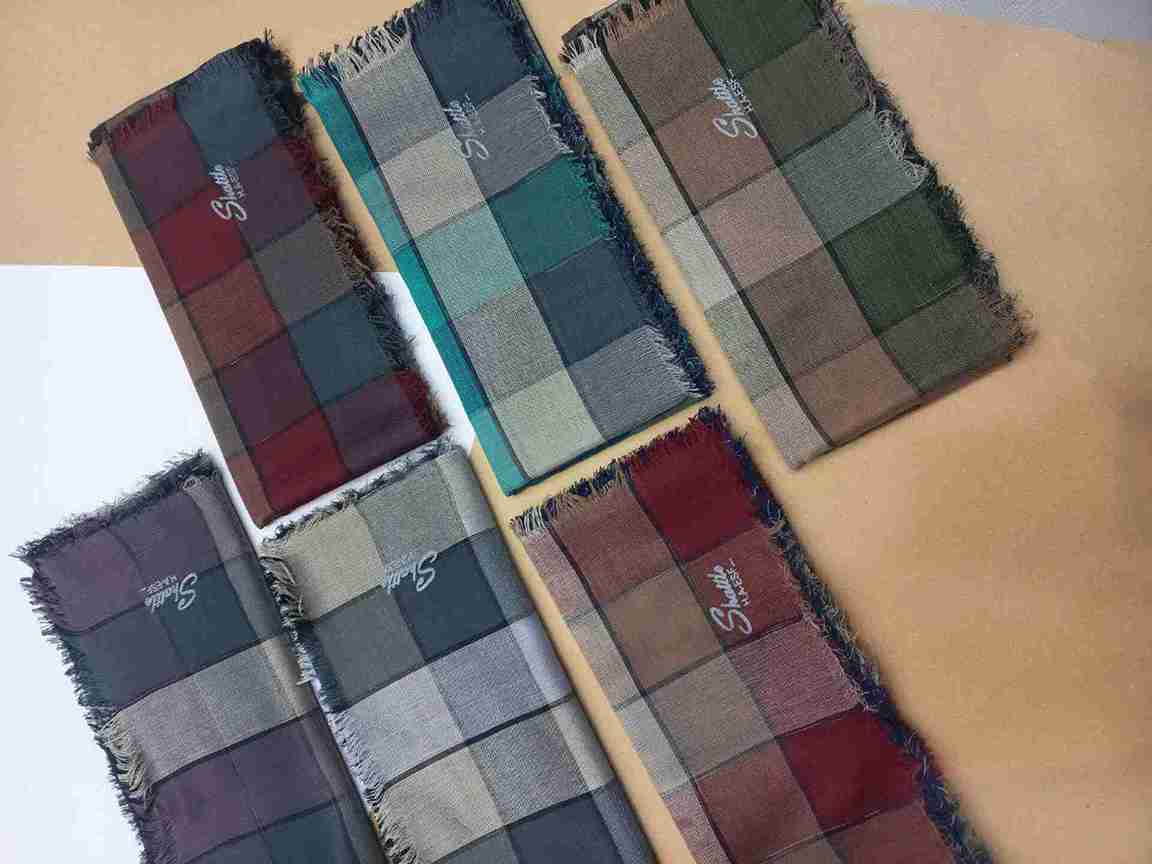 تصویر 4 از قیمت خرید روسری نخی پاییزه + فروش ویژه