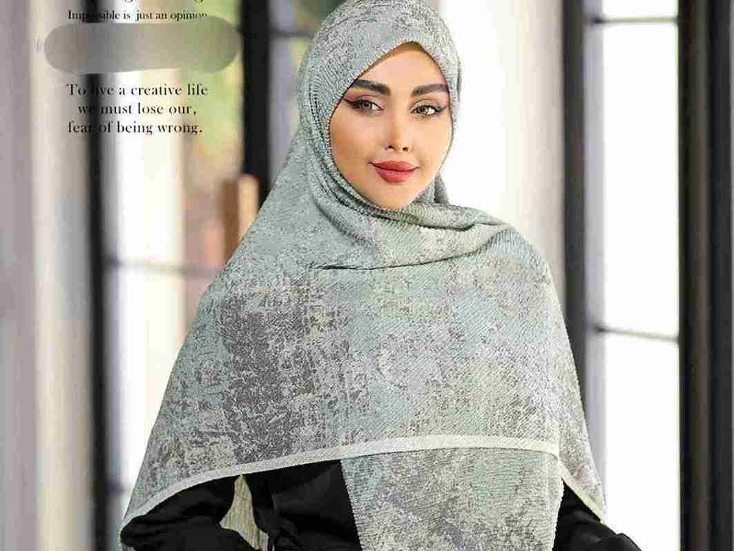 تصویر 4 از قیمت خرید روسری پاییزه منگوله دار + فروش ویژه