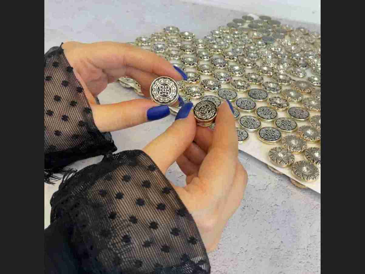 تصویر 5 از خرید و قیمت مگنت روسری نارا + فروش عمده